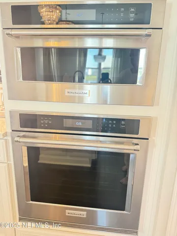 a close view of washer and dryer