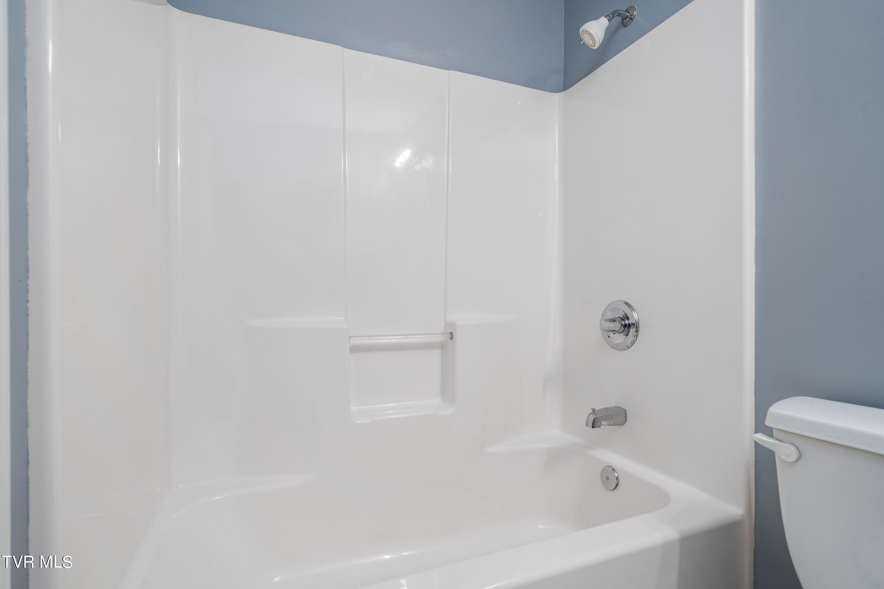 213 New Hope Road Jonesborough, TN 37659 - Photo 19 of 41 213 New Hope Rd (30 of 44)