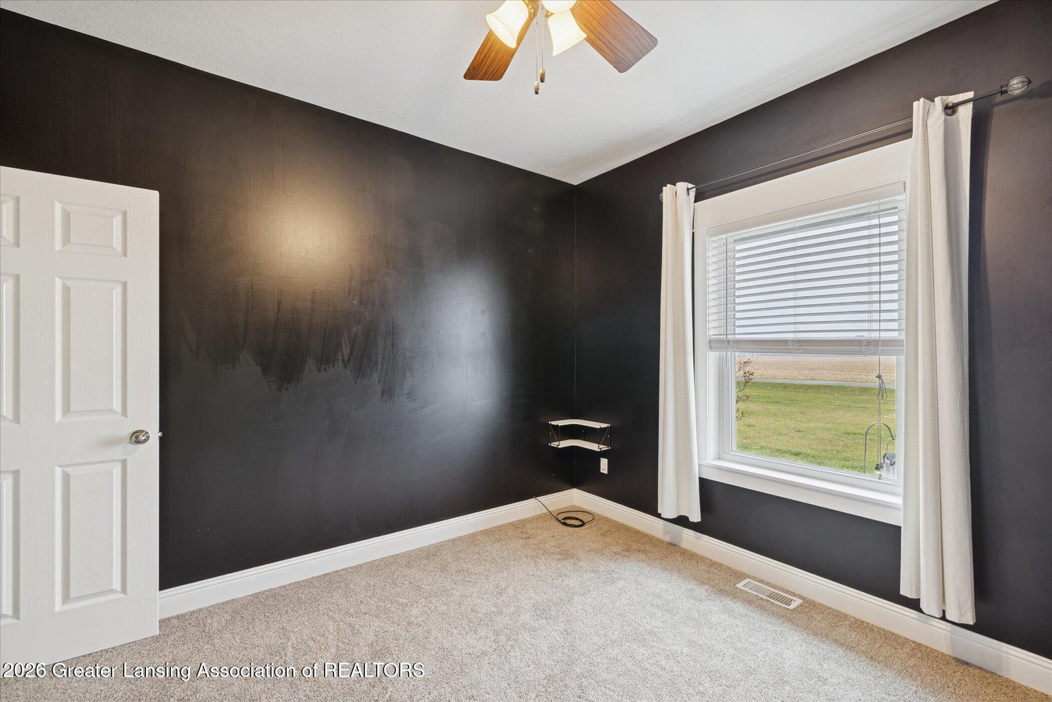 2300 North Watson Road St. Johns, MI 48879 - Photo 15 of 42 20251121214005425905000000-o