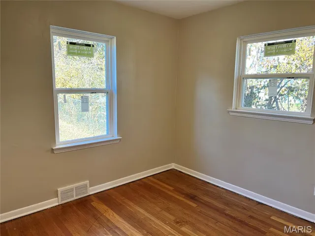 $1,325 | 8527 Dianthus Lane, St. Louis, MO 63136