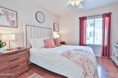 $278,500 | 1825 West Ray Road, Unit 1041, Chandler, AZ 85224