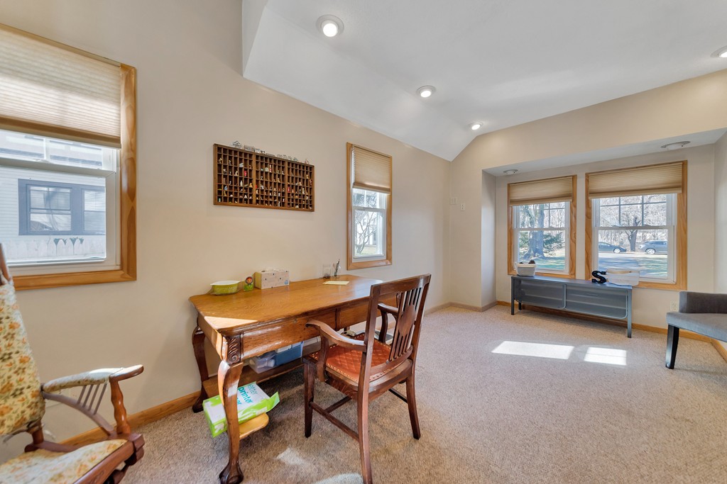 57 Witch Path West Springfield, MA 01089 - Photo 9 of 28 Gallery Image 9