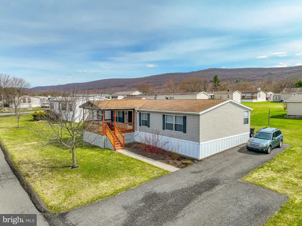 $165,000 | 160 Ashley Lane, Lehighton, PA 18235