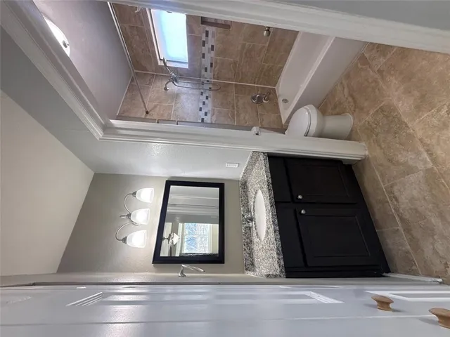 $2,000 | 4401 Tophill Lane, Irving, TX 75038