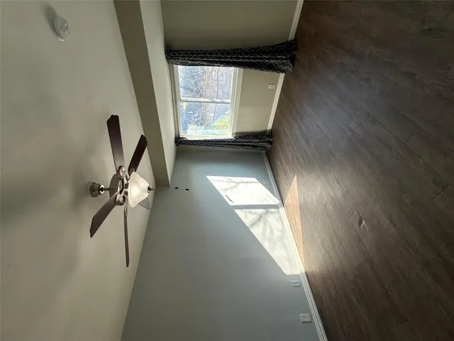 $2,000 | 4401 Tophill Lane, Irving, TX 75038