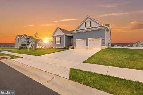 $499,900 | 196 Elm Crst Lane, Felton, DE 19943