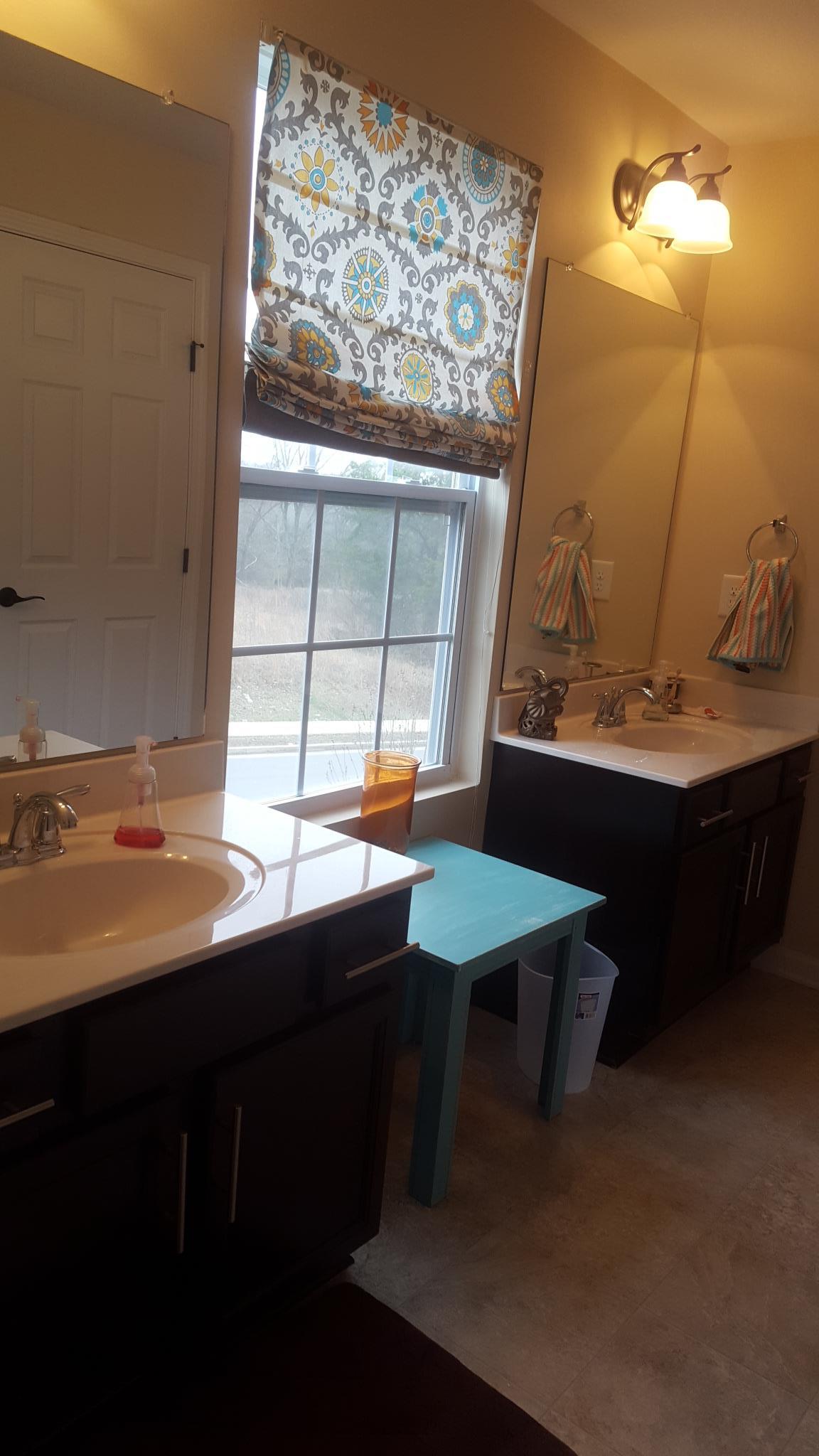 6041 Cane Springs Road Antioch, TN 37013 - Photo 17 of 29 Jack & Jill Bath with Twin Vanities!
