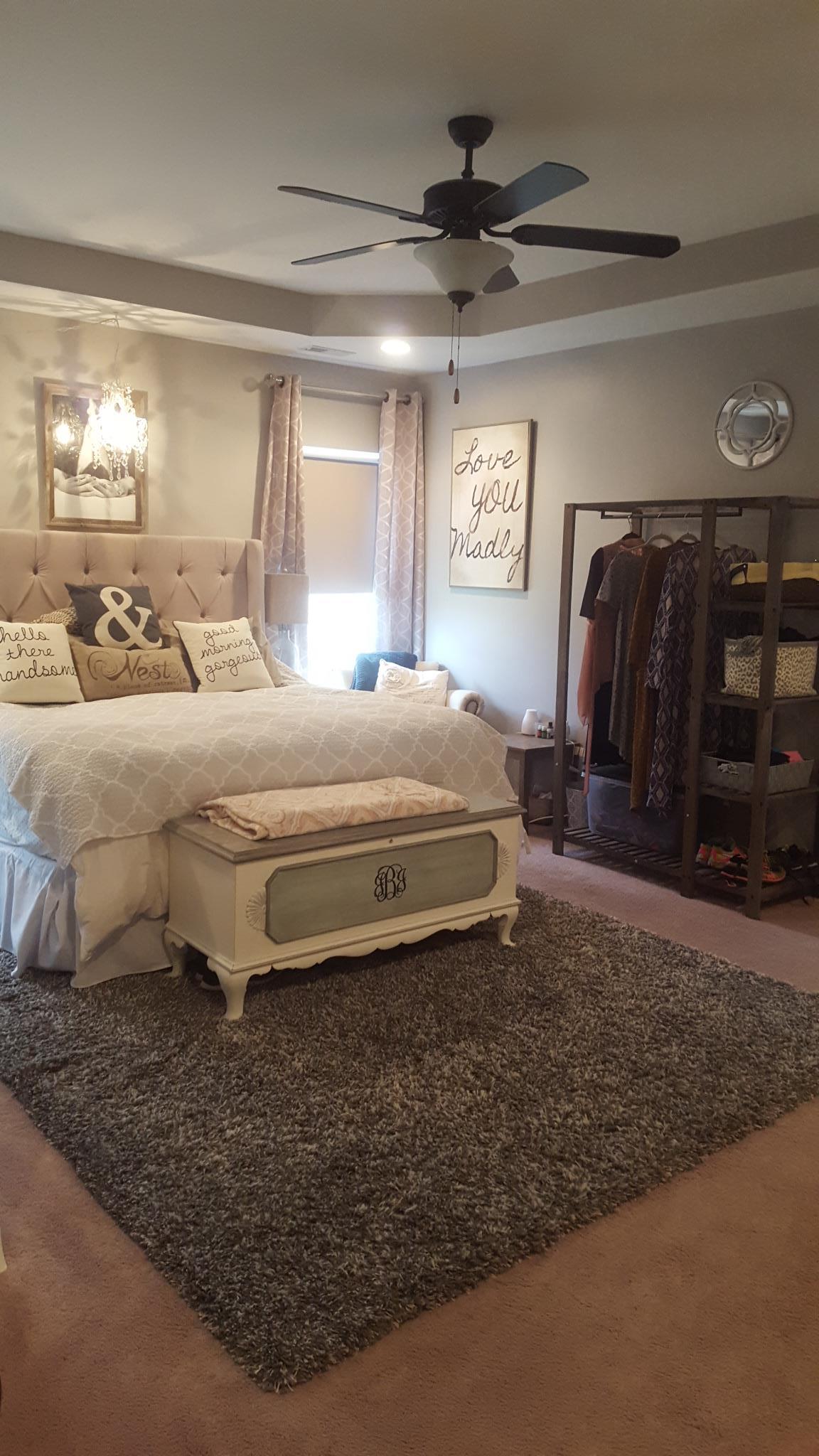 6041 Cane Springs Road Antioch, TN 37013 - Photo 9 of 29 Master Bedroom with Trey Ceiling and Walk-In Closet!
