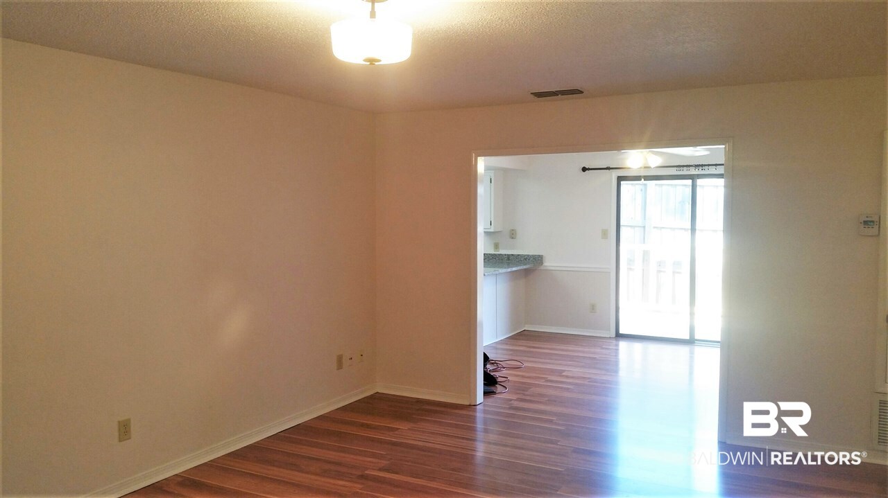 5904 Windham Court Mobile, AL 36608 - Photo 2 of 16