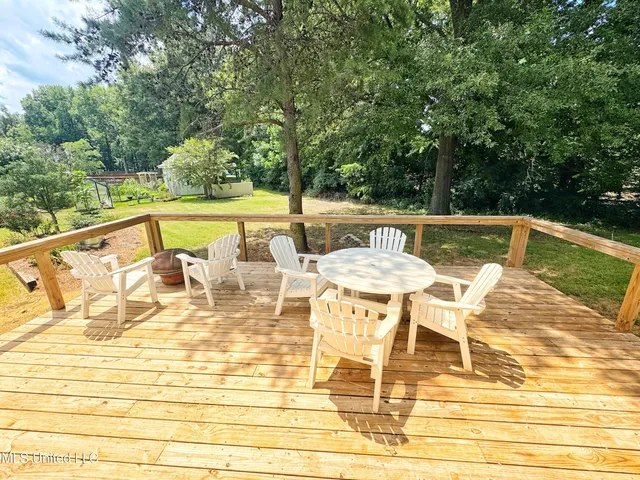 $219,900 | 11 Oak Knoll Drive, Clarksdale, MS 38614