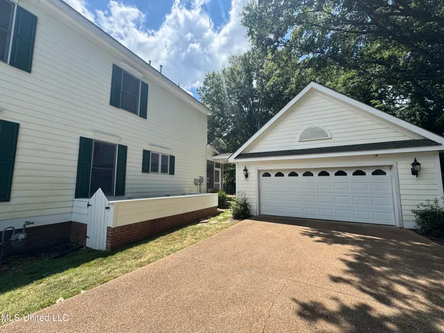 $219,900 | 11 Oak Knoll Drive, Clarksdale, MS 38614