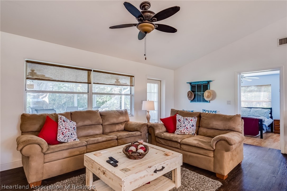 55 Quail Roost Road Lake Placid, FL 33852 - Photo 8 of 23 Gallery Image 8