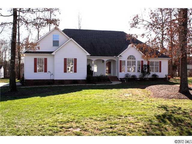 811 Maple Ridge Circle Salisbury, NC 28147 - Photo 1 of 16