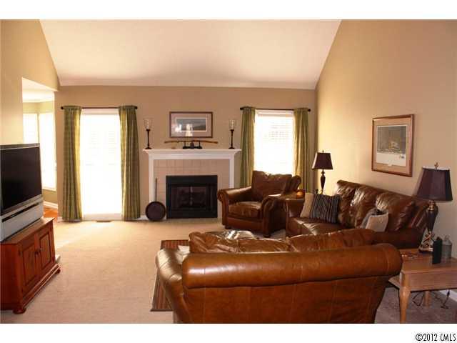 811 Maple Ridge Circle Salisbury, NC 28147 - Photo 5 of 16