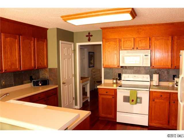 811 Maple Ridge Circle Salisbury, NC 28147 - Photo 10 of 16
