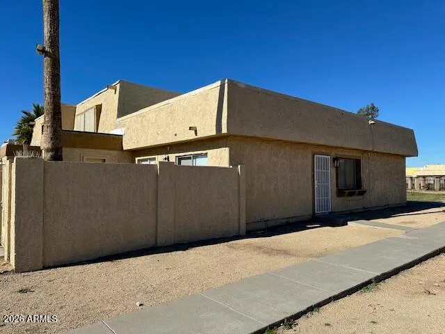 $1,700 | 4450 East Wood Street, Phoenix, AZ 85040