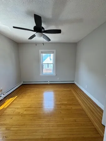 $2,600 | 374 Hope Street, Unit 2, Providence, RI 02906