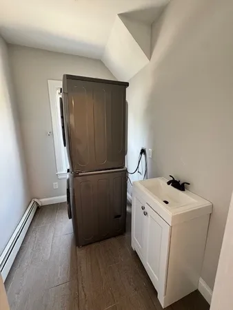 $2,600 | 374 Hope Street, Unit 2, Providence, RI 02906