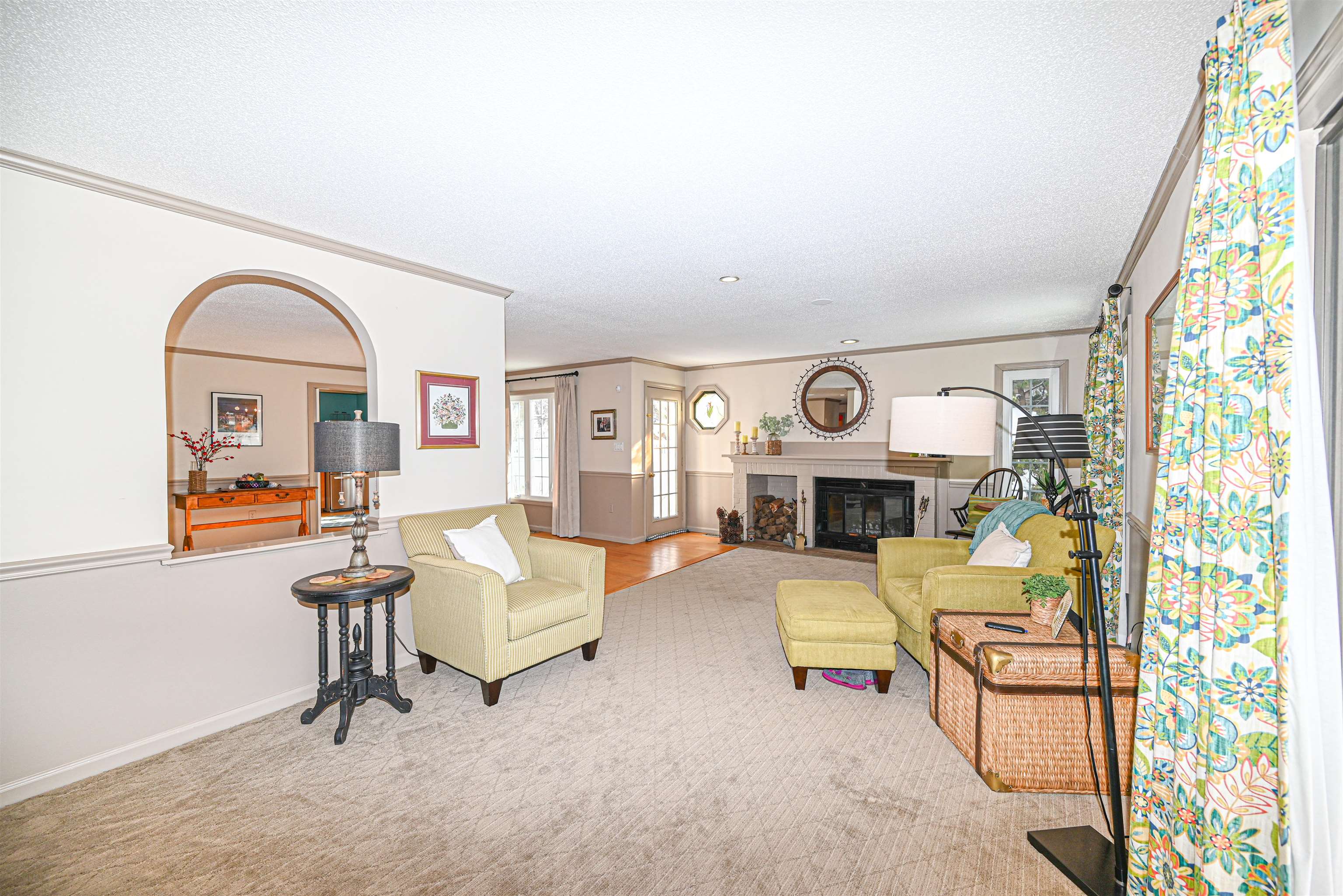 406 Straw Hill Road Manchester, NH 03104 - Photo 11 of 30