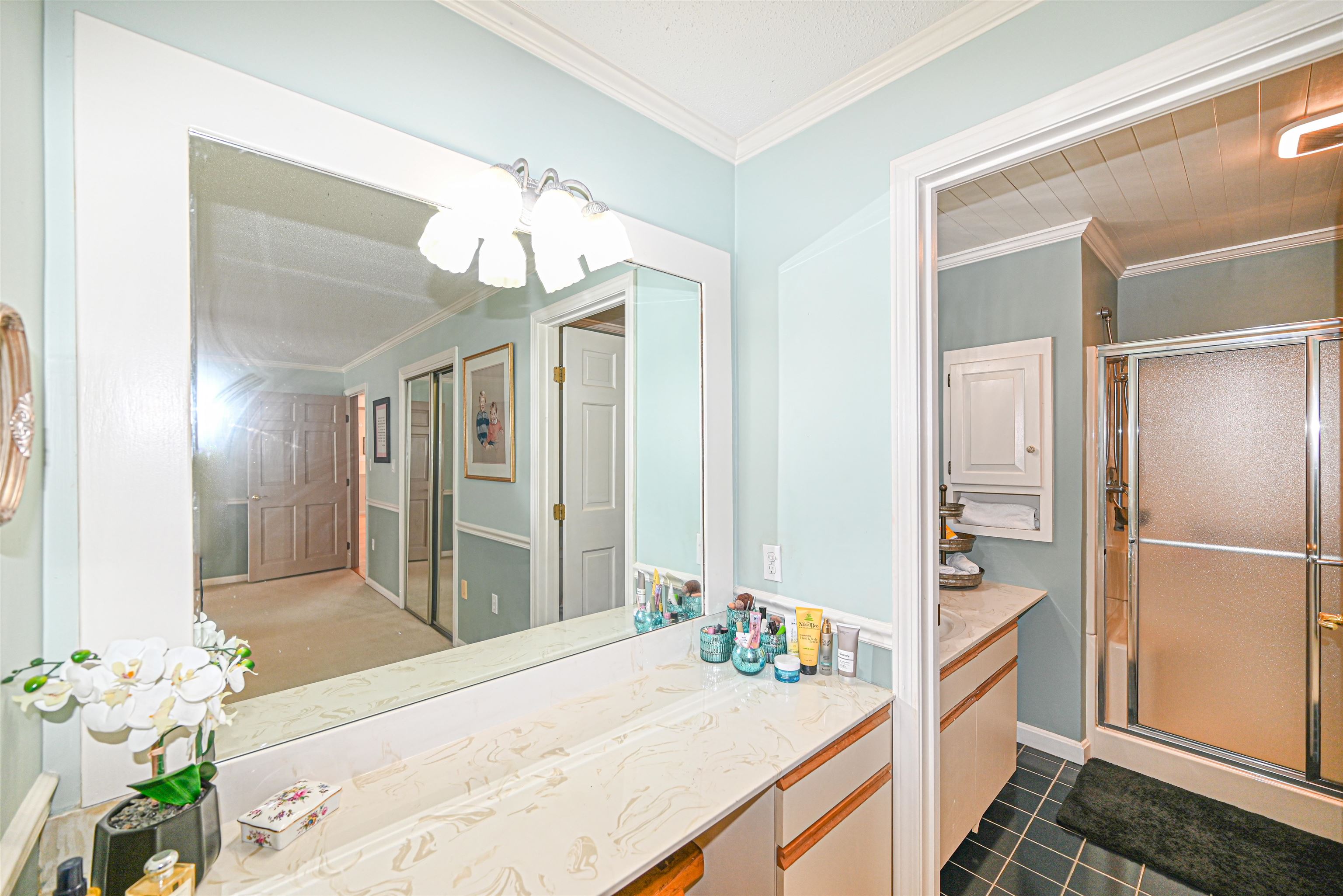 406 Straw Hill Road Manchester, NH 03104 - Photo 17 of 30