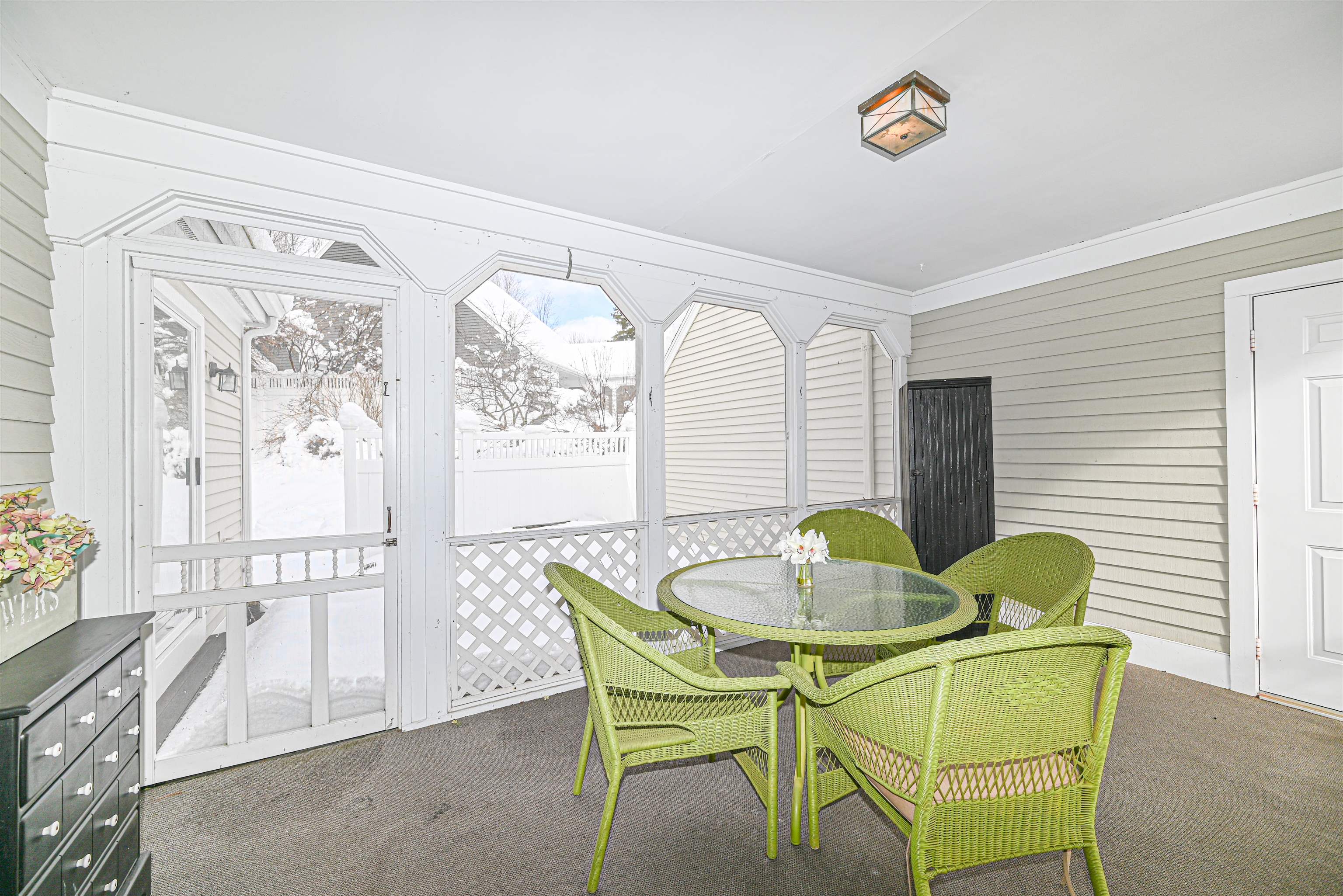 406 Straw Hill Road Manchester, NH 03104 - Photo 25 of 30