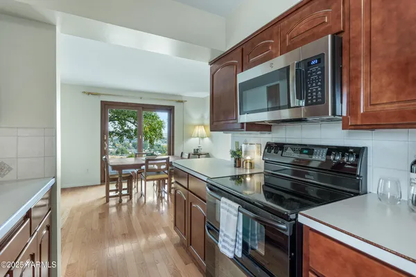 $464,000 | 609 Skyline Drive, Sunnyside, WA 98944