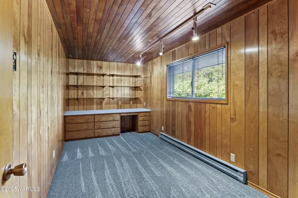 $464,000 | 609 Skyline Drive, Sunnyside, WA 98944