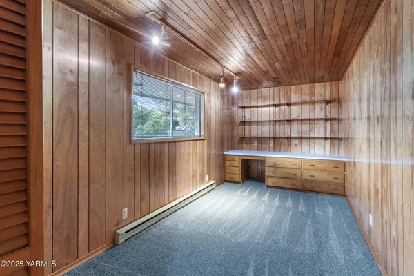 $464,000 | 609 Skyline Drive, Sunnyside, WA 98944