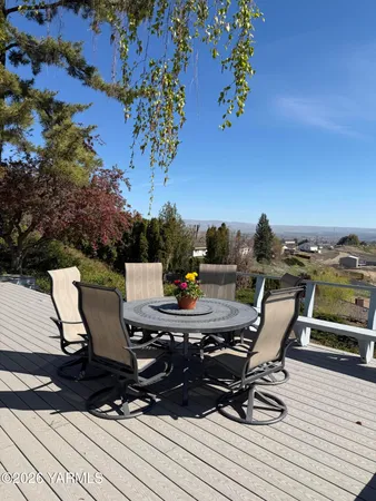 $464,000 | 609 Skyline Drive, Sunnyside, WA 98944