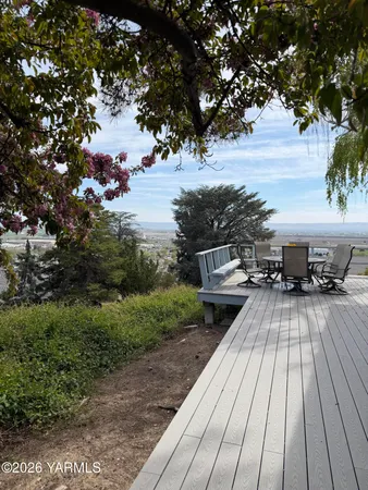 $464,000 | 609 Skyline Drive, Sunnyside, WA 98944