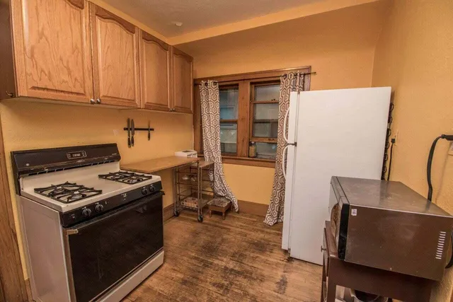 $212,000 | 3441 North Pierce Street, Unit 3443, Milwaukee, WI 53212