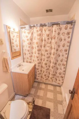 $212,000 | 3441 North Pierce Street, Unit 3443, Milwaukee, WI 53212