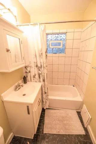 $212,000 | 3441 North Pierce Street, Unit 3443, Milwaukee, WI 53212