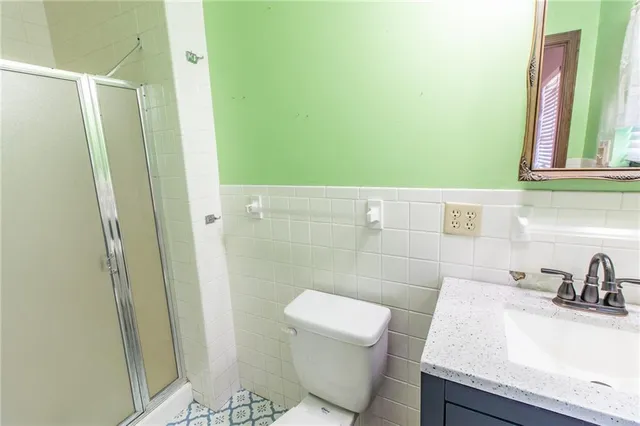 $180,000 | 11314 East Park Street, Sugar Creek, MO 64054