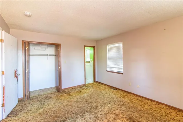 $180,000 | 11314 East Park Street, Sugar Creek, MO 64054