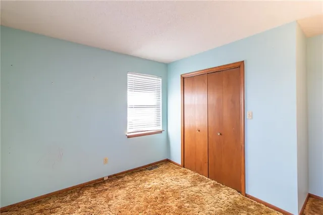 $180,000 | 11314 East Park Street, Sugar Creek, MO 64054