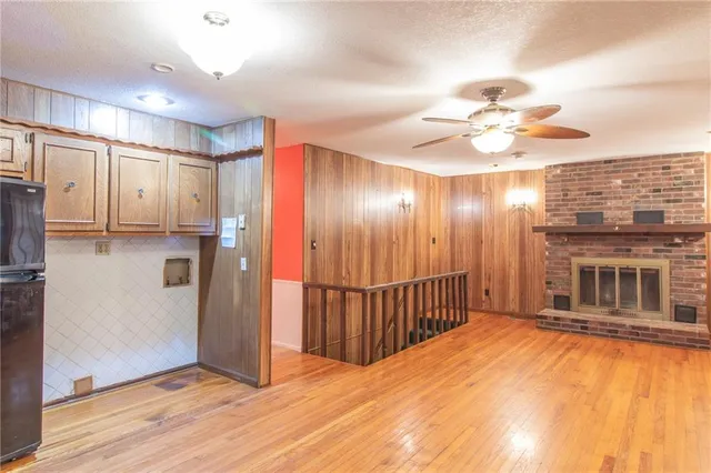 $180,000 | 11314 East Park Street, Sugar Creek, MO 64054