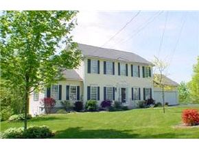 51 Rambling Rose Drive Manchester, NH 03109 - Photo 1 of 12