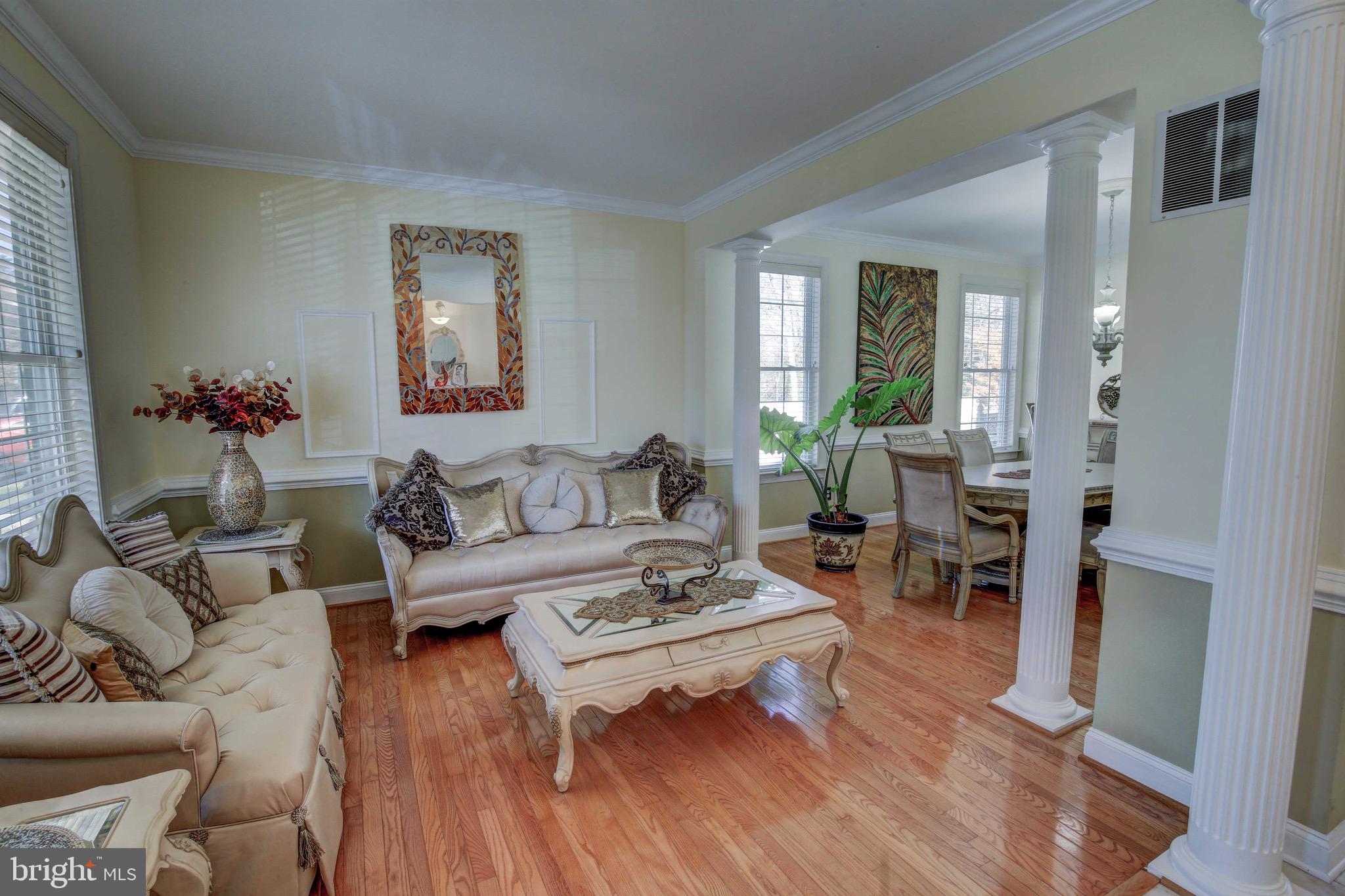 86 Jones Station Road Arnold, MD 21012 - Photo 5 of 42 Formal dining room