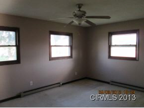 6452 State Rte 19 Peru, IN 46970 - Photo 7 of 14
