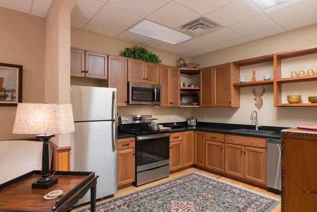 $510,000 | 41 Glendale Place, Unit 13 A & B, Gilford, NH 03249