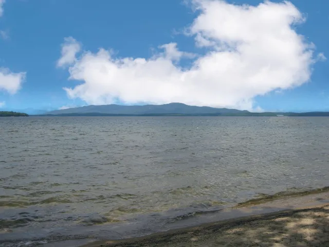 $510,000 | 41 Glendale Place, Unit 13 A & B, Gilford, NH 03249