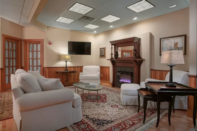 $510,000 | 41 Glendale Place, Unit 13 A & B, Gilford, NH 03249