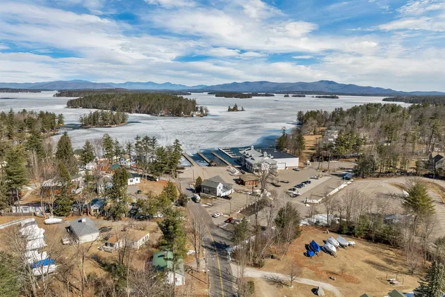 $510,000 | 41 Glendale Place, Unit 13 A & B, Gilford, NH 03249