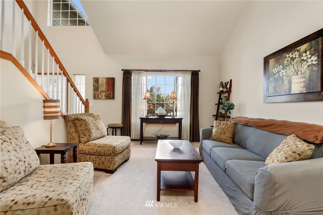 1016 Center Road, Unit B Everett, WA 98204 - Photo 4 of 22