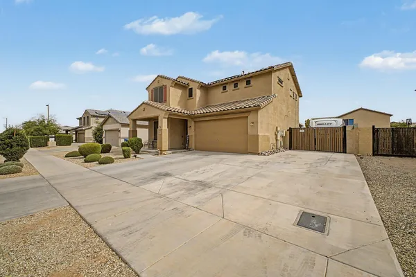 $2,700 | 18235 West Ida Lane, Surprise, AZ 85387