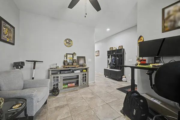 $2,700 | 18235 West Ida Lane, Surprise, AZ 85387