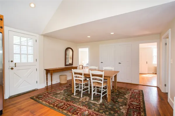 $3,500 | 15 Snell Road, Little Compton, RI 02837