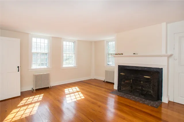 $3,500 | 15 Snell Road, Little Compton, RI 02837