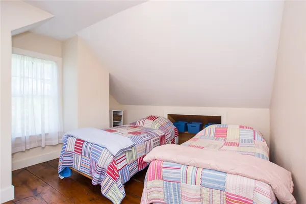 $3,500 | 15 Snell Road, Little Compton, RI 02837